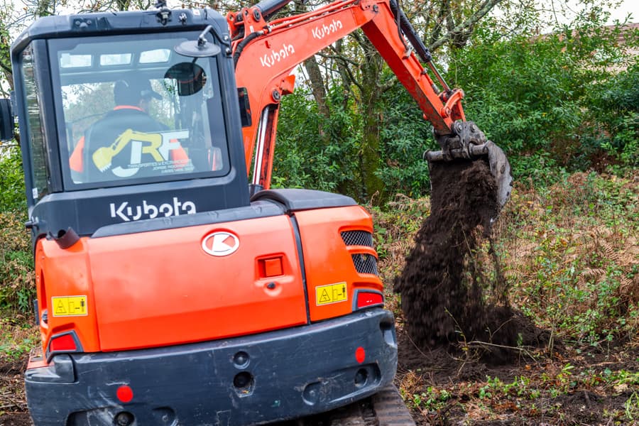 Apertura de zanjas en Cerdedo-Cotobade