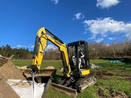 Puesta a punto de terrenos en Pontevedra